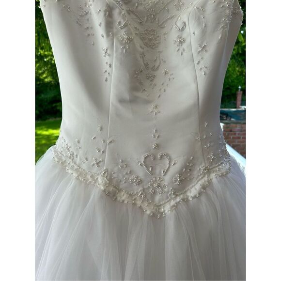 Mary’s Bridal ball gown size 8 beaded bodice EUC tulle skirt - Picture 5 of 16